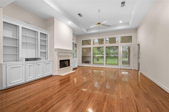 3111 Meadow Oak Drive, Houston, TX 77068