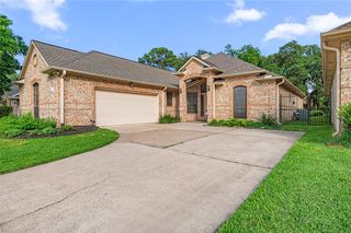 3111 Meadow Oak Drive, Houston, TX 77068