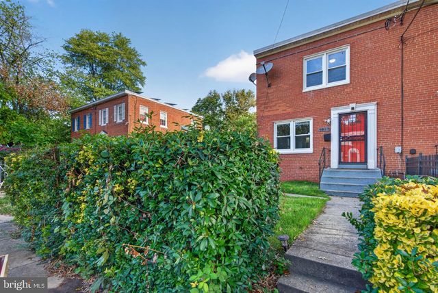 1017 BOOKER DR, Capitol Heights, MD 20743