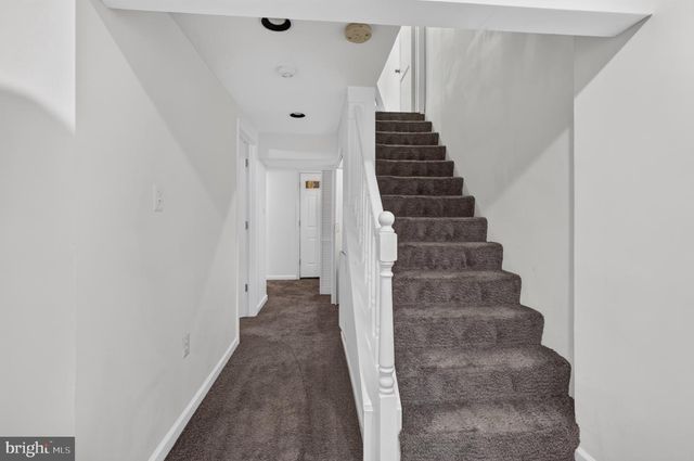 1017 BOOKER DR, Capitol Heights, MD 20743