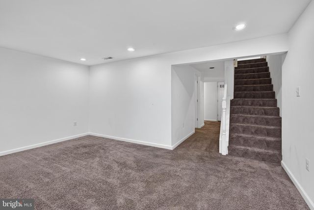 1017 BOOKER DR, Capitol Heights, MD 20743