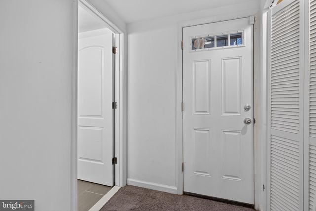 1017 BOOKER DR, Capitol Heights, MD 20743