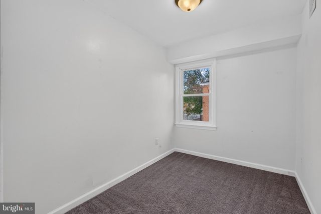1017 BOOKER DR, Capitol Heights, MD 20743