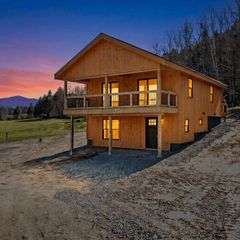 334 Cochran Road, Morristown, VT 05661
