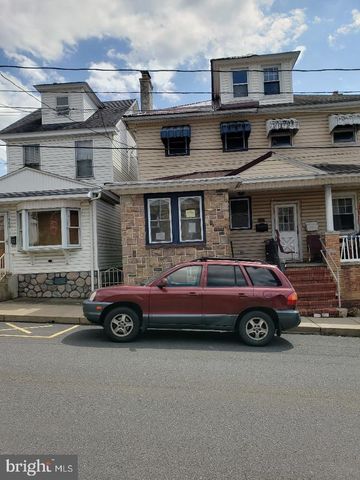 502 W GIRARD ST, Mount Carmel, PA 17851