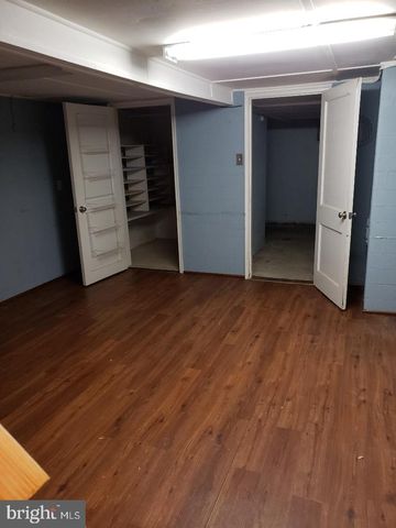 502 W GIRARD ST, Mount Carmel, PA 17851