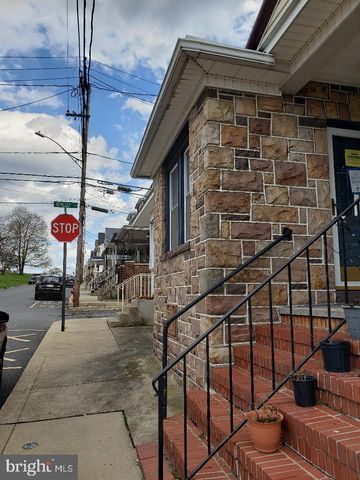 502 W GIRARD ST, Mount Carmel, PA 17851