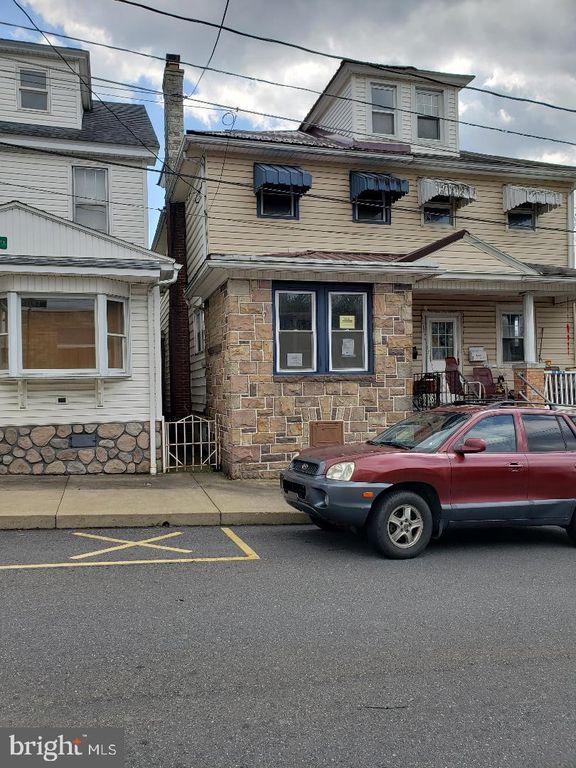 502 W GIRARD ST, Mount Carmel, PA 17851
