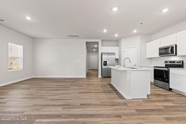 210 Keira Lane NW, Supply, NC 28462