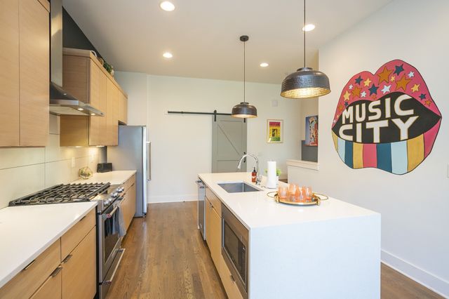 2511 Clifton Ave Apt 3, Nashville, TN 37209