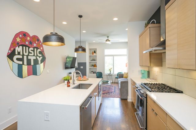 2511 Clifton Ave Apt 3, Nashville, TN 37209