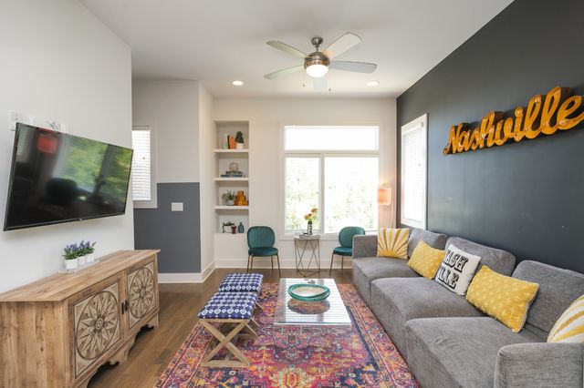 2511 Clifton Ave Apt 3, Nashville, TN 37209