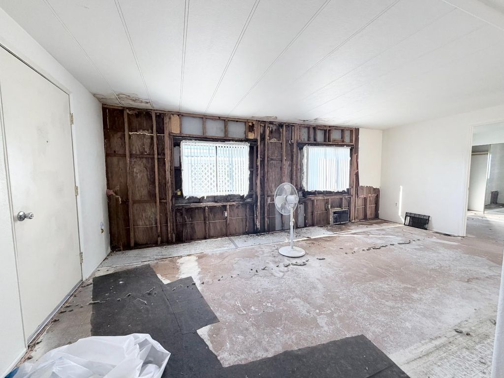 Image 13 of property listing at 3057 S Higuera Street # 138, San Luis Obispo, CA 93401