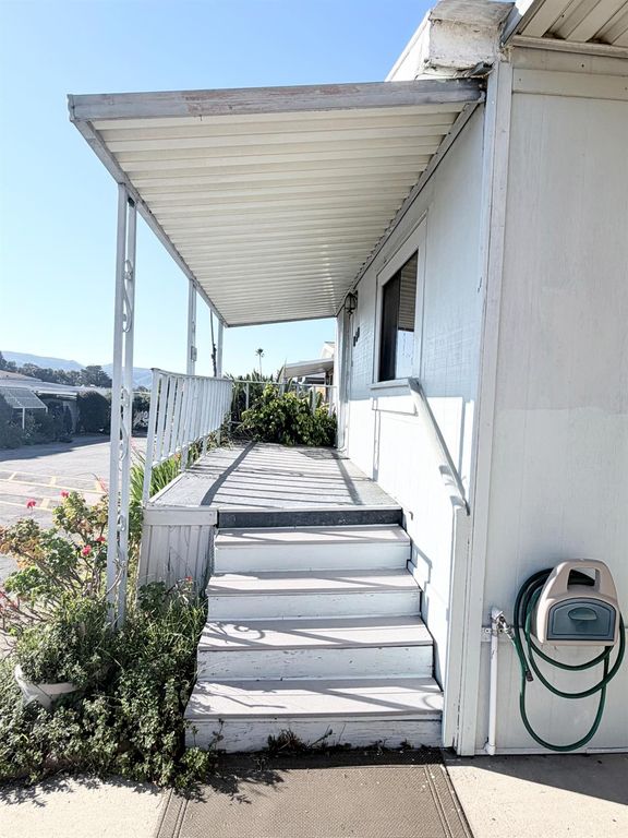 Image 6 of property listing at 3057 S Higuera Street # 138, San Luis Obispo, CA 93401