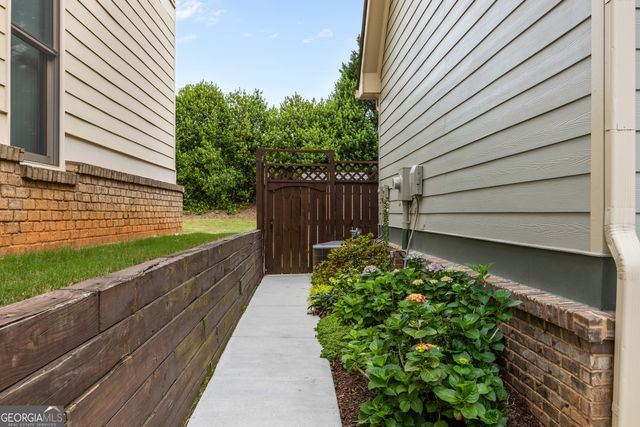 680 Warm Springs Court, Loganville, GA 30052