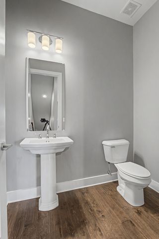 732 James Ave, Nashville, TN 37209