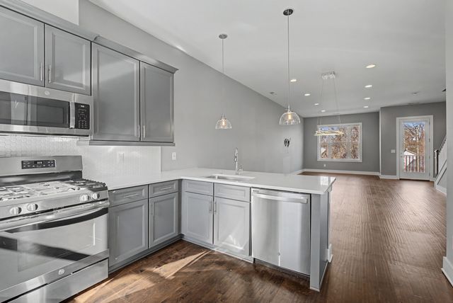 732 James Ave, Nashville, TN 37209