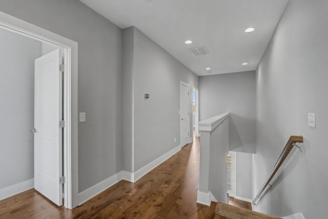 732 James Ave, Nashville, TN 37209