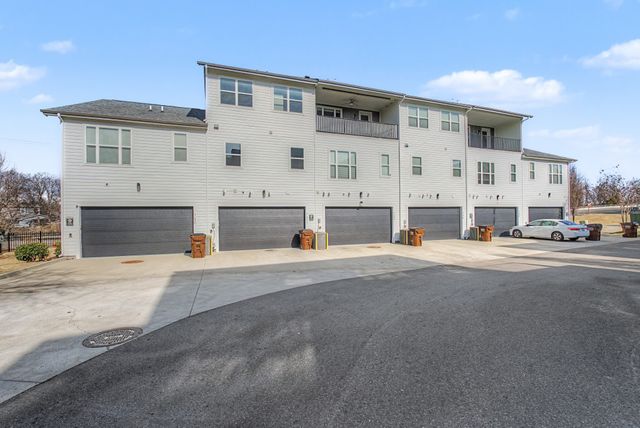 732 James Ave, Nashville, TN 37209