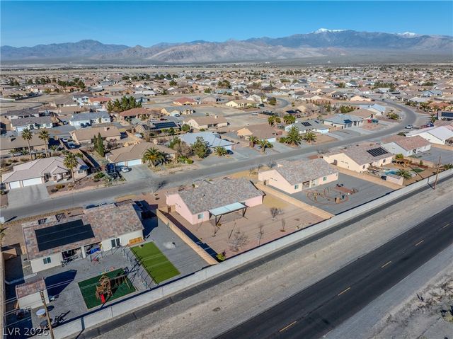 4641 Honey Locust Drive, Pahrump, NV 89061