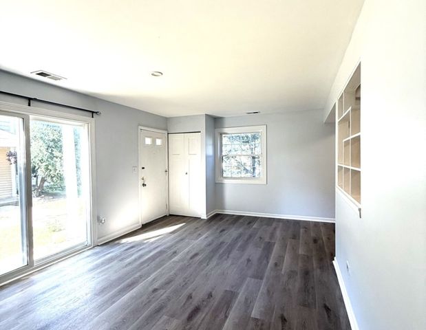 540 Wynn Court 540, Wheeling, IL 60090
