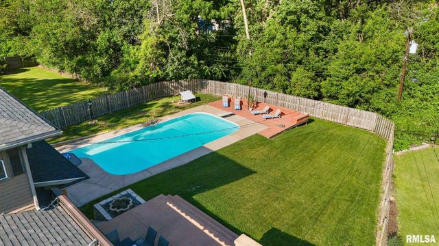 4620 N ROSEMEAD Drive, Peoria, IL 61614