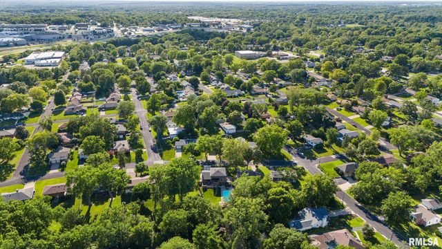 4620 N ROSEMEAD Drive, Peoria, IL 61614