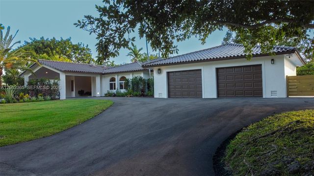 9980 SW 83rd Ave, Miami, FL 33156