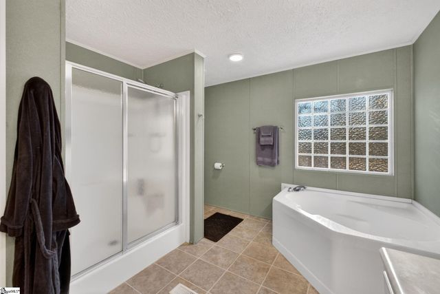 24 Hudson Street, Taylors, SC 29687