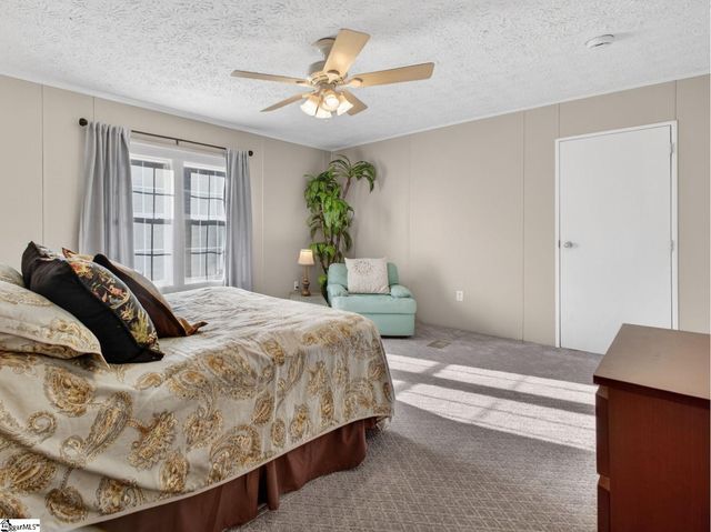 24 Hudson Street, Taylors, SC 29687