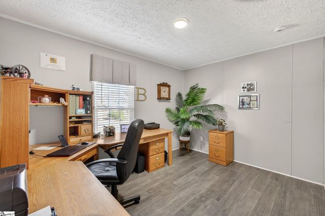 24 Hudson Street, Taylors, SC 29687