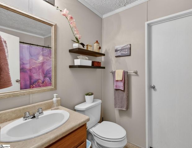 24 Hudson Street, Taylors, SC 29687