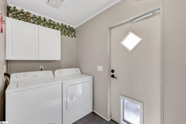 24 Hudson Street, Taylors, SC 29687