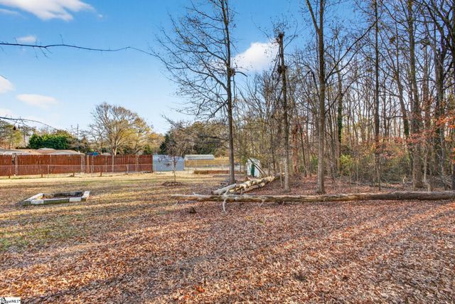 24 Hudson Street, Taylors, SC 29687