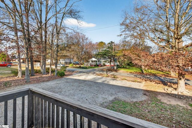 24 Hudson Street, Taylors, SC 29687