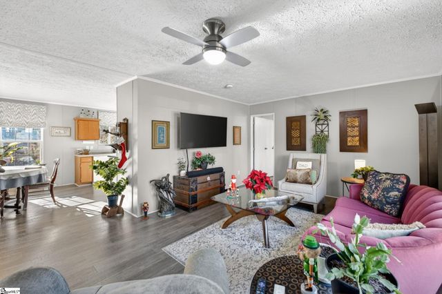 24 Hudson Street, Taylors, SC 29687