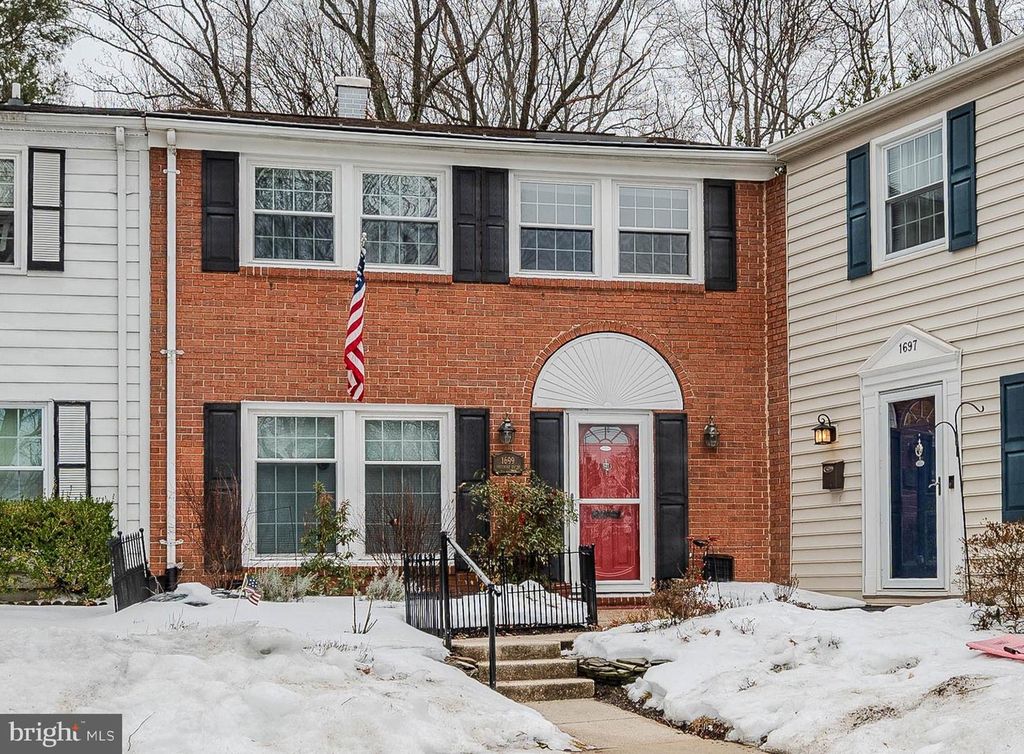 1699 FREEMONT CT, Crofton, MD 21114