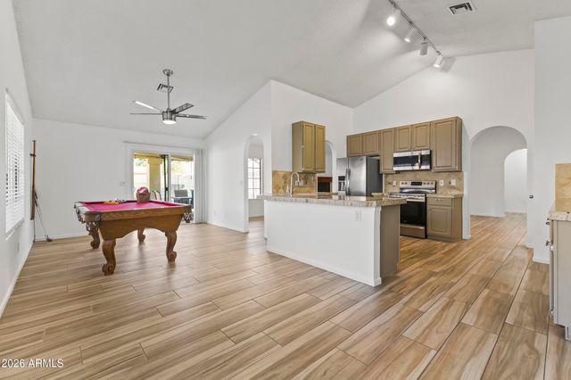 9090 E GRAY Road, Scottsdale, AZ 85260