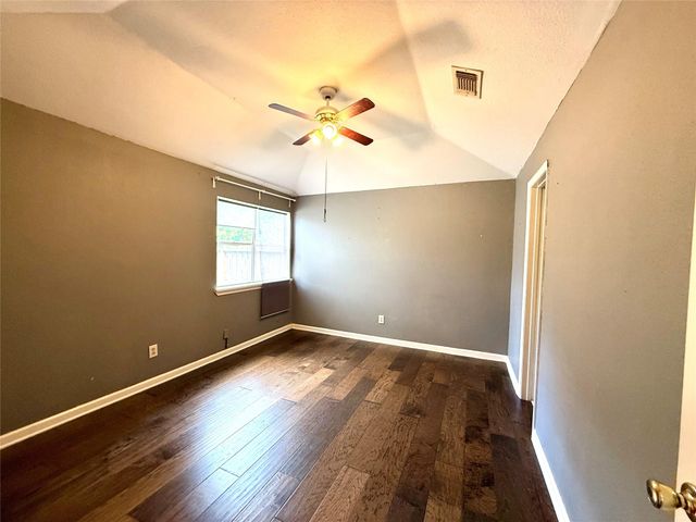 13222 Pebblewalk Circle N, Houston, TX 77041