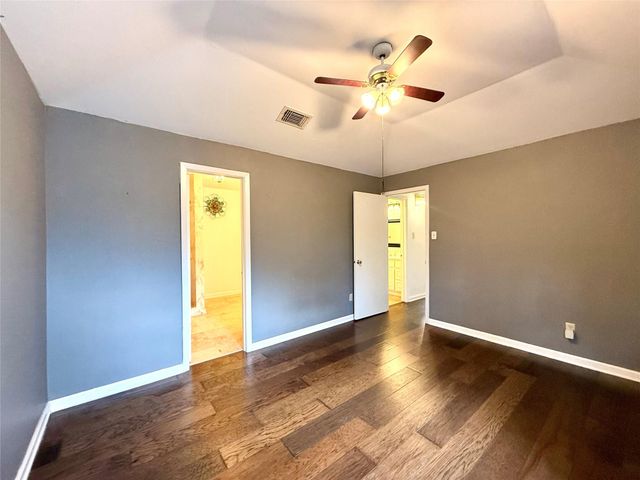 13222 Pebblewalk Circle N, Houston, TX 77041