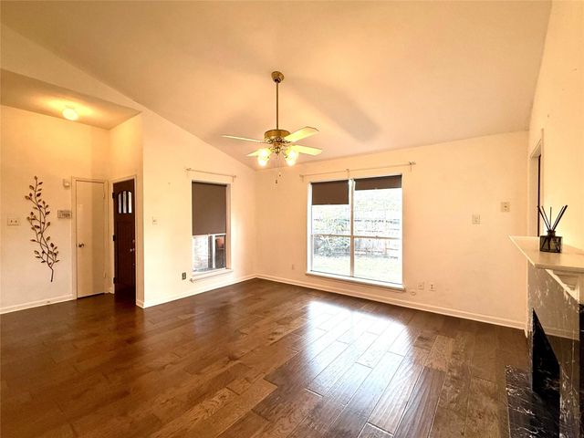 13222 Pebblewalk Circle N, Houston, TX 77041