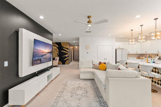 1195 CRANE TALON WAY, Sanford, FL 32771