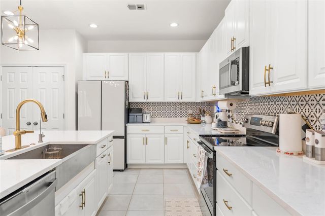 1195 CRANE TALON WAY, Sanford, FL 32771