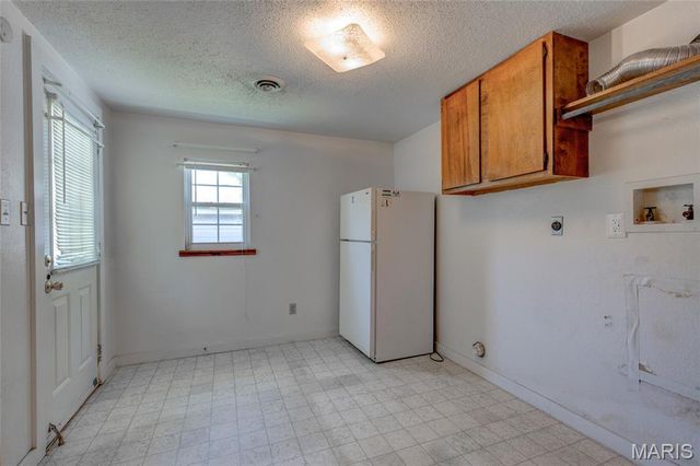 601 5th Street, East Alton, IL 62024