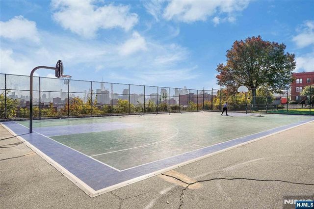 106 Griffith Street, Jersey City, NJ 07307