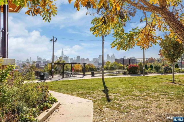 106 Griffith Street, Jersey City, NJ 07307