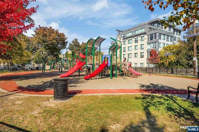 106 Griffith Street, Jersey City, NJ 07307