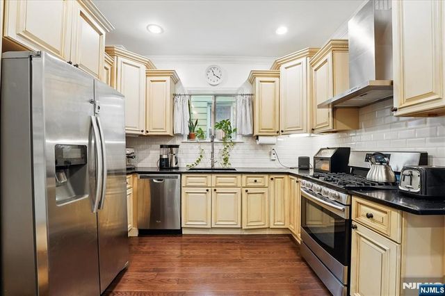 106 Griffith Street, Jersey City, NJ 07307