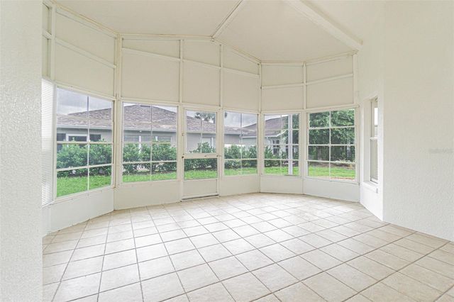 10245 BUNCOMBE WAY, San Antonio, FL 33576