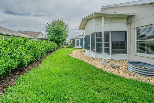 10245 BUNCOMBE WAY, San Antonio, FL 33576